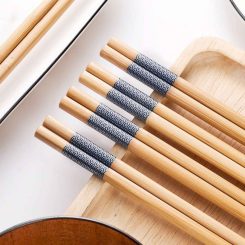 đũa tre viền xanh thánh gióng