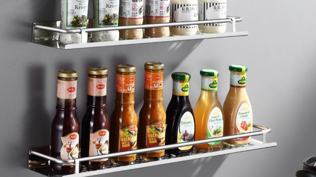 Ứng Dụng Của Kệ Treo Tường Không Cần Khoan Trong Gia Đình