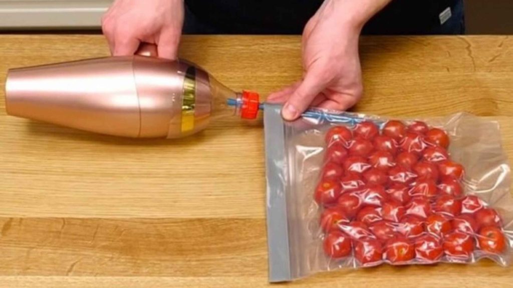 cách hút chân không bằng máy sấy tóc